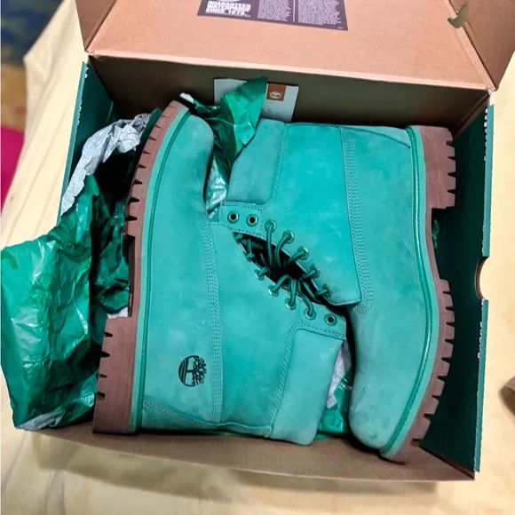 NEW with box MEN’S AWESOME GREEN TIMBERLAND 50th ANNIVERSARY BOOTS SIZE 10.5 - Picture 6 of 11